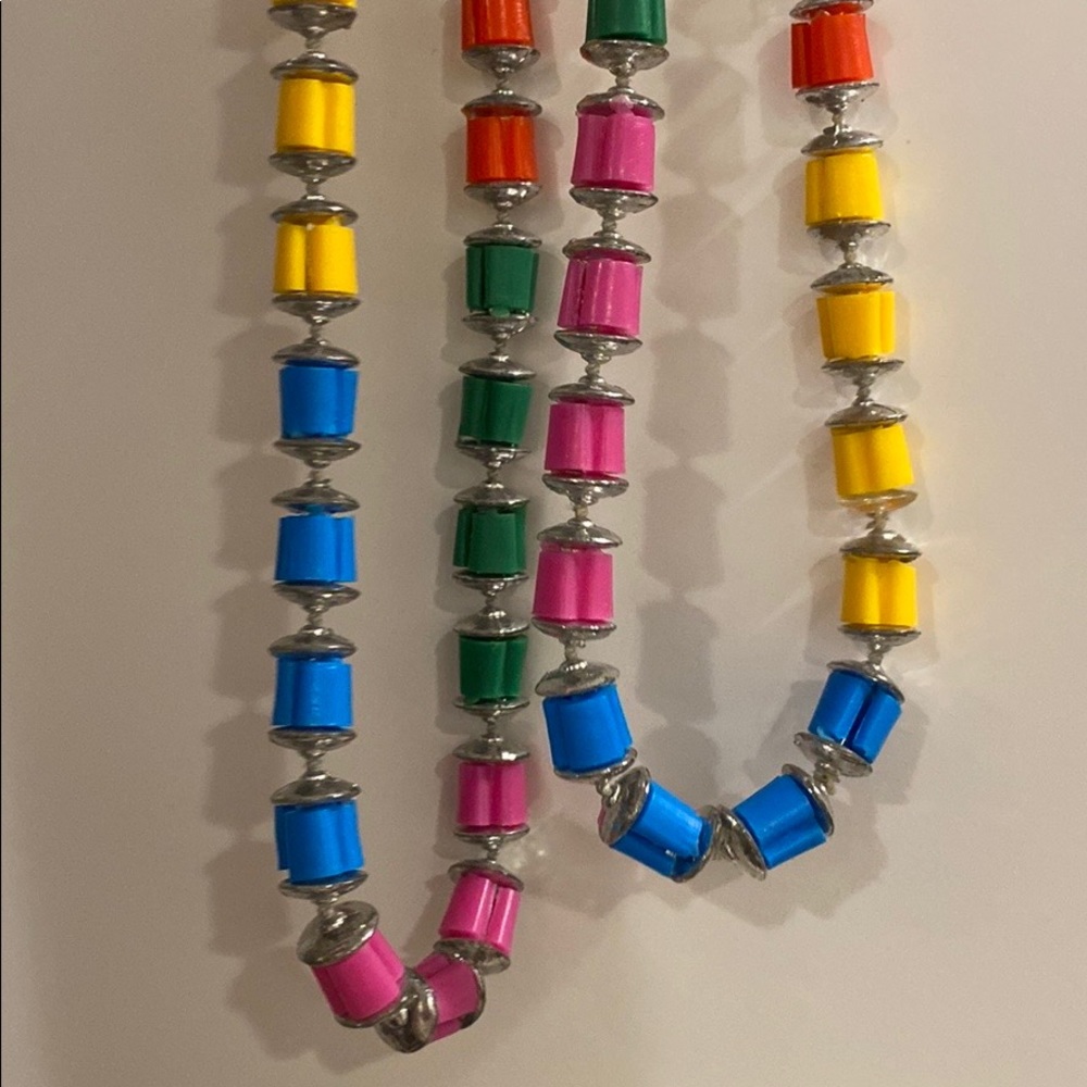 Vintage 1960s Mardi Gras Beads Mint Condition View 3
